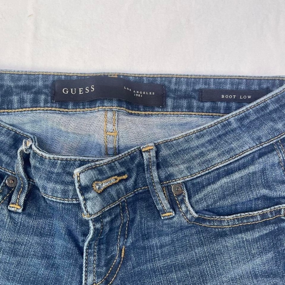 Guess bootcut woman's jeans - Picture 3 of 7